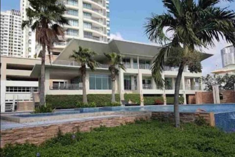 Condominio de 1 dormitorio en Thonburi, Bangkok, Tailandia № 183600 - foto 8