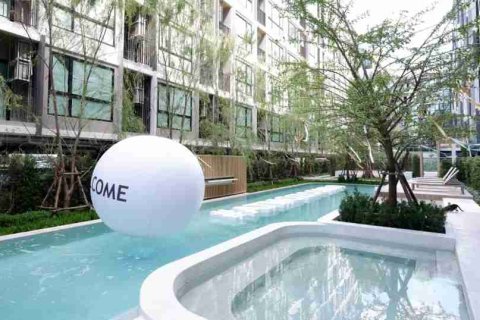Condominio de 1 dormitorio en Bangkok, Tailandia № 208857 - foto 13