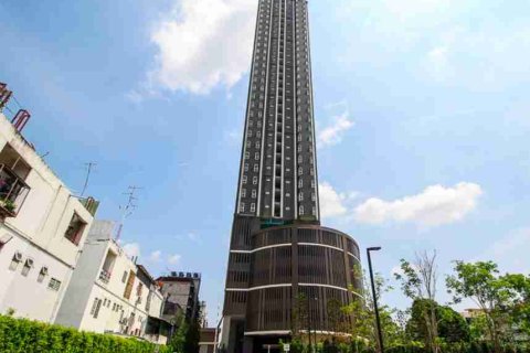 Studio dans le Condo à Bangkok, Thaïlande  № 208856