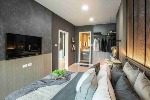 Condominio de 1 dormitorio en Thonburi, Bangkok, Tailandia № 208854 - foto 13