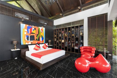 Villa in Kathu, Thailand 7 Schlafzimmer № 146700 - Foto 9