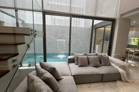 Chalet de 3 dormitorios en Phuket, Tailandia № 63689 - foto 14