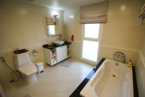 Eigentumswohnung in Pattaya, Thailand, 2 Schlafzimmer  № 172288 - Foto 5