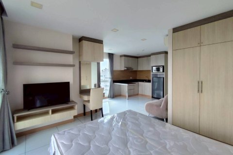 Estudio en el condominio en Pattaya, Tailandia № 156339 - foto 5