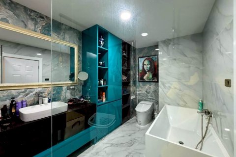 Condo in Pattaya, Thailand, 1 bedroom № 156340 - photo 12