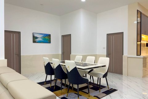 House in Bang Lamung, Thailand 3 bedrooms № 156336 - photo 11