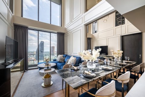 Condo in Bangkok, Thailand, 2 bedrooms  № 180794