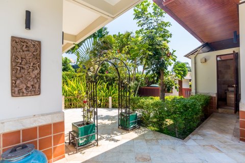 Villa in Pran Buri, Thailand 5 Schlafzimmer № 168805 - Foto 6
