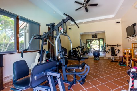 Villa in Pran Buri, Thailand 5 Schlafzimmer № 168805 - Foto 11