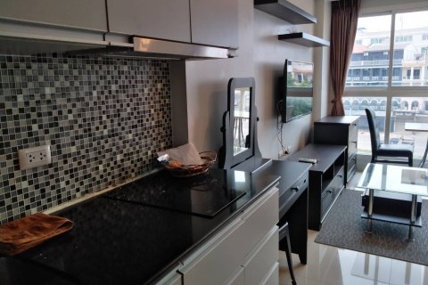 Estudio en el condominio en Pattaya, Tailandia № 204328 - foto 3