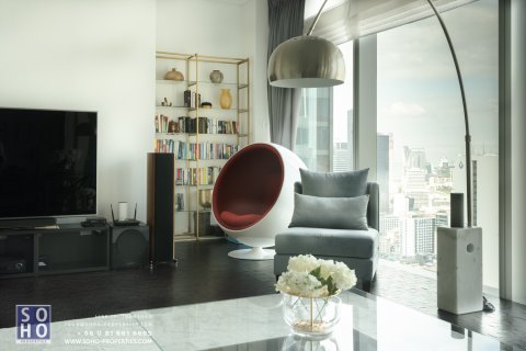 Condominio de 3 dormitorios en Sathon, Bangkok, Tailandia № 143547 - foto 4