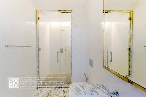 Condominio de 3 dormitorios en Sathon, Bangkok, Tailandia № 143547 - foto 16