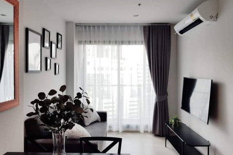 Condo in Bangkok, Thailand, 1 bedroom  № 143551