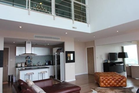 Condo à Bangkok, Thaïlande, 4 chambres № 143548 - photo 11