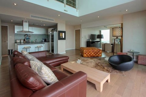 Condo à Bangkok, Thaïlande, 4 chambres № 143548 - photo 16