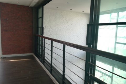 Condo à Bangkok, Thaïlande, 6 chambres № 143549 - photo 14