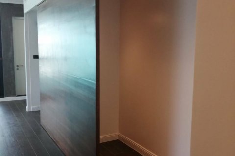Condo à Bangkok, Thaïlande, 6 chambres № 143549 - photo 12