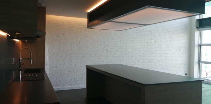 Condo à Bangkok, Thaïlande, 6 chambres № 143549