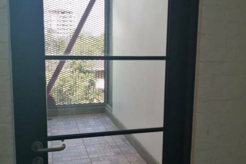 Condo à Bangkok, Thaïlande, 6 chambres № 143549 - photo 4