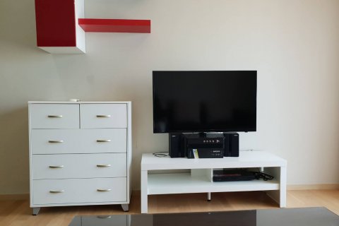 Condominio de 1 dormitorio en Bangkok, Tailandia № 143552 - foto 4