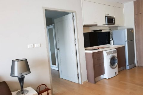 Condominio de 1 dormitorio en Bangkok, Tailandia № 143552 - foto 5