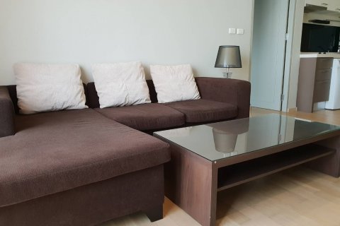 Condominio de 1 dormitorio en Bangkok, Tailandia № 143552 - foto 2