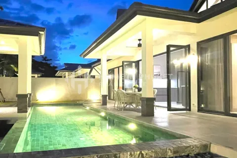 Casa de 3 dormitorios en Phuket, Tailandia № 209624 - foto 4