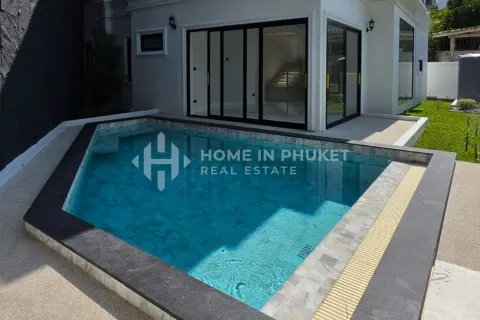 House in Chalong, Thailand 4 bedrooms № 209628