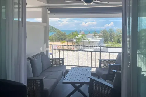 Condominio de 2 dormitorios en Phuket, Tailandia № 209629 - foto 3