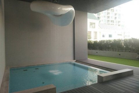 Condominio de 1 dormitorio en Bangkok, Tailandia № 66889 - foto 14