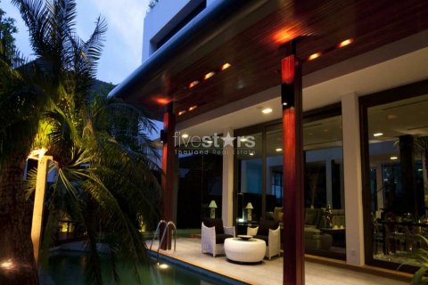 House in Bangkok, Thailand 4 bedrooms № 67208 - photo 10
