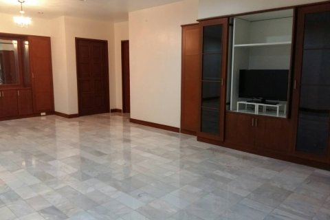 Condominio de 2 dormitorios en Bangkok, Tailandia № 143819 - foto 4
