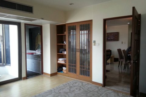Condominio de 2 dormitorios en Bangkok, Tailandia № 143819 - foto 9