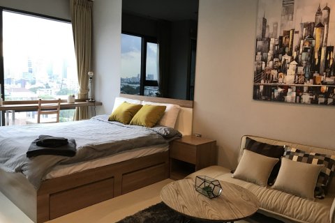 Condominio de 1 dormitorio en Bangkok, Tailandia № 143818 - foto 2