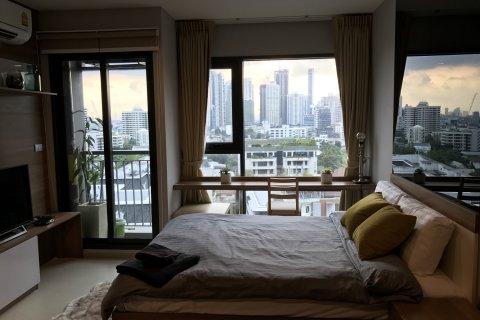 Condo à Bangkok, Thaïlande, 1 chambre  № 143818