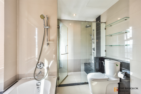 Condominio de 2 dormitorios en Bangkok, Tailandia № 185628 - foto 3