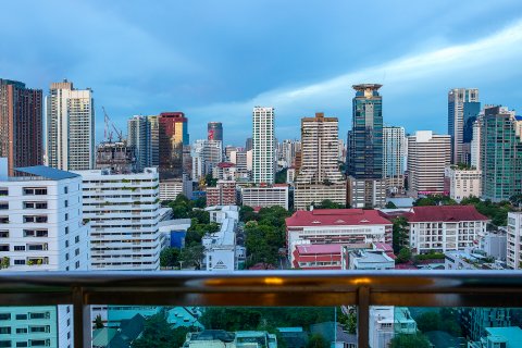 Condo à Bangkok, Thaïlande, 2 chambres  № 144168