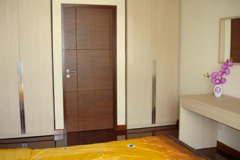 Condominio de 2 dormitorios en Bangkok, Tailandia № 144167 - foto 9