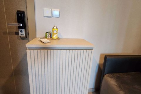 Condominio de 1 dormitorio en Ratchathewi, Bangkok, Tailandia № 50709 - foto 3