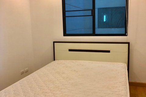 Condominio de 2 dormitorios en Sathon, Bangkok, Tailandia № 143698 - foto 8