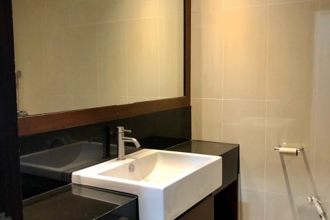 Condominio de 2 dormitorios en Sathon, Bangkok, Tailandia № 143698 - foto 5