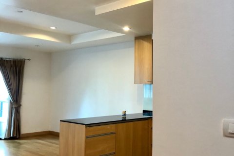 Condominio de 2 dormitorios en Sathon, Bangkok, Tailandia № 143698 - foto 3
