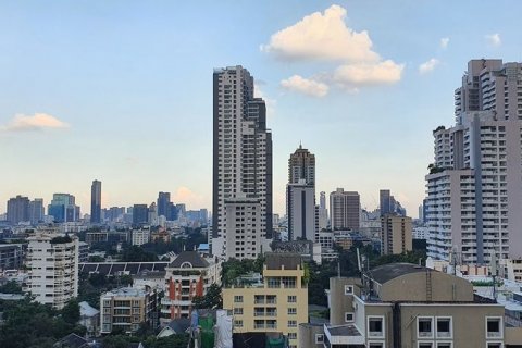 Condominio de 2 dormitorios en Bangkok, Tailandia № 143697 - foto 8