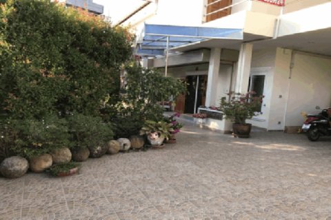 Casa de 4 dormitorios en Pattaya, Tailandia № 202864 - foto 4