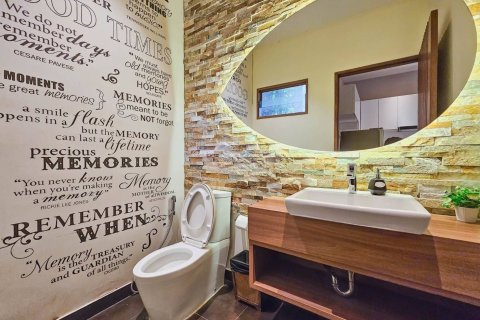Chalet de 3 dormitorios en Hua Hin, Tailandia № 163319 - foto 29
