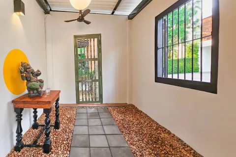 Chalet de 3 dormitorios en Hua Hin, Tailandia № 163319 - foto 13