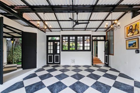 Chalet de 3 dormitorios en Hua Hin, Tailandia № 163319 - foto 6