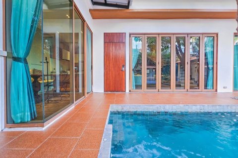 Chalet de 3 dormitorios en Hua Hin, Tailandia № 163319 - foto 22