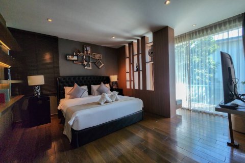 Chalet de 3 dormitorios en Hua Hin, Tailandia № 163319 - foto 4