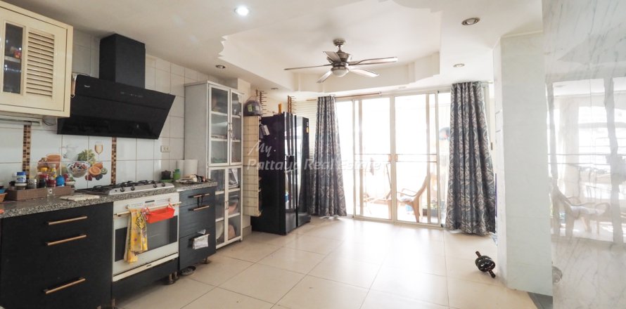 Condominio de 2 dormitorios en Bang Lamung, Tailandia № 205206